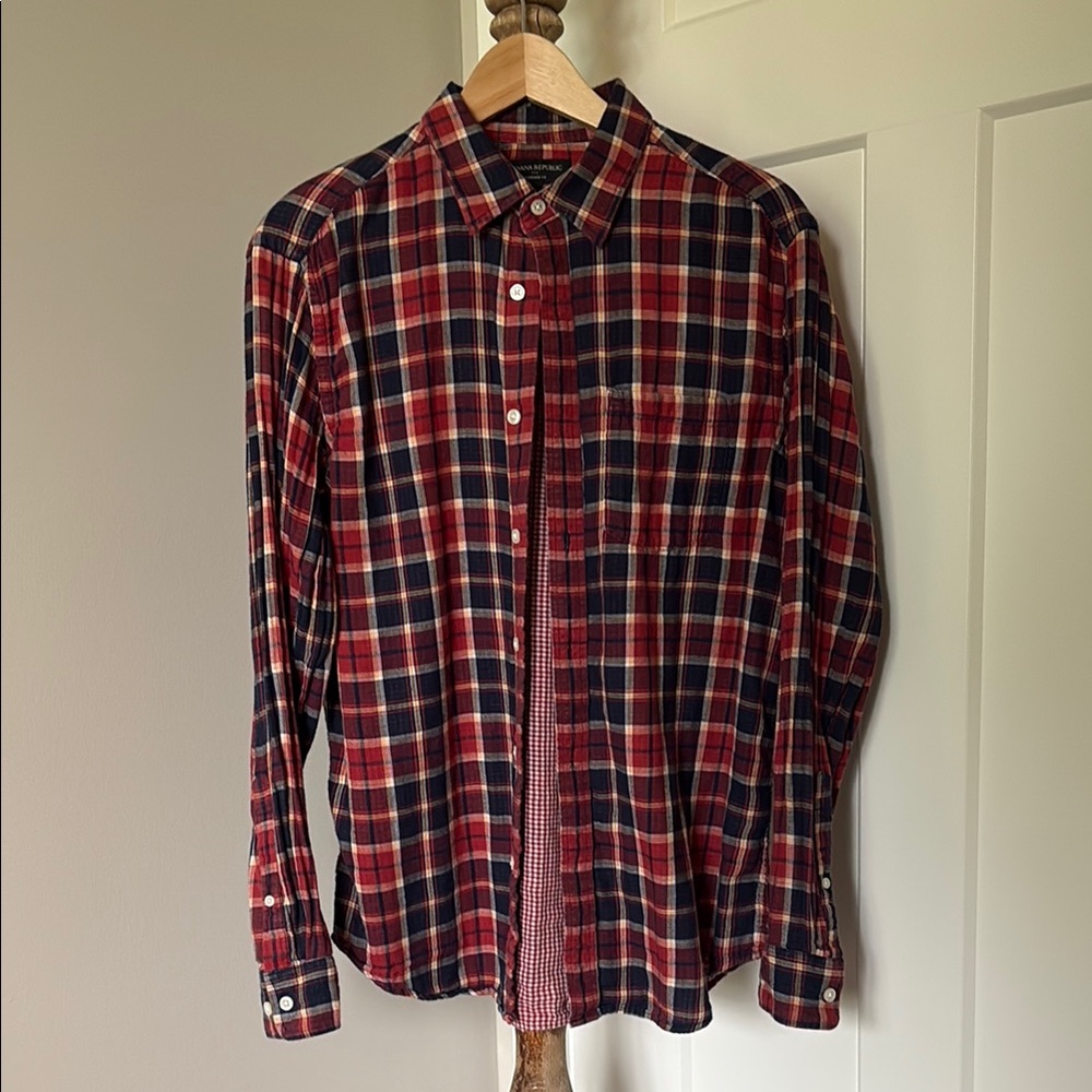 Banana Republic Red and Black Plaid Button-Down Shirt, M